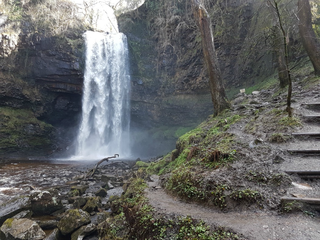 experience henrhyd falls in the gore-tex® surround® 5d experience