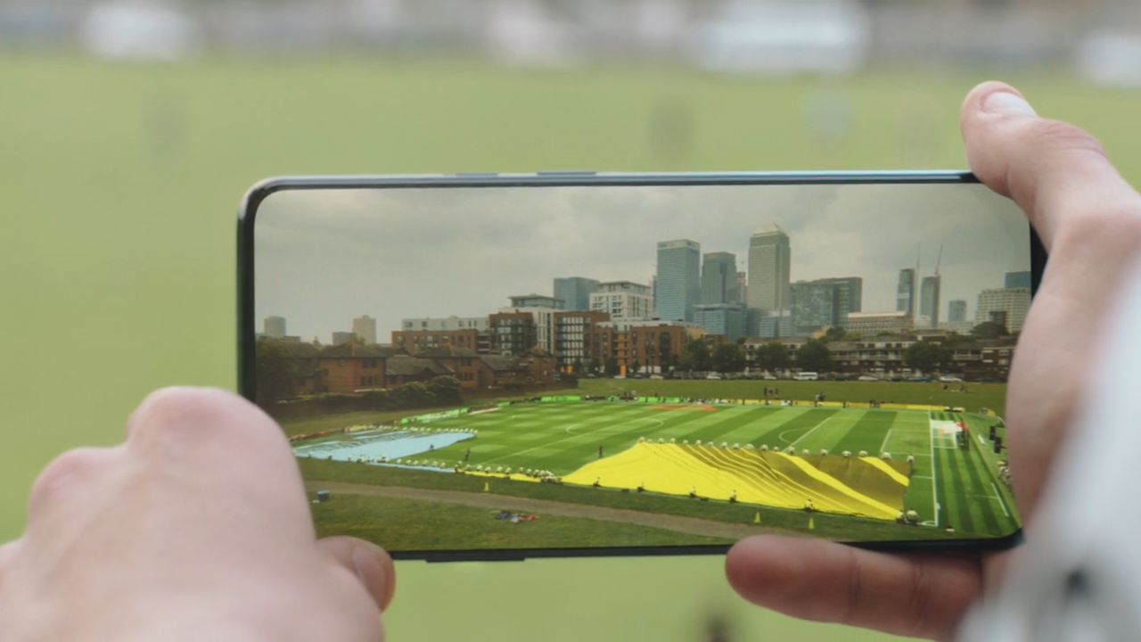 Augmented Reality Football Pitch