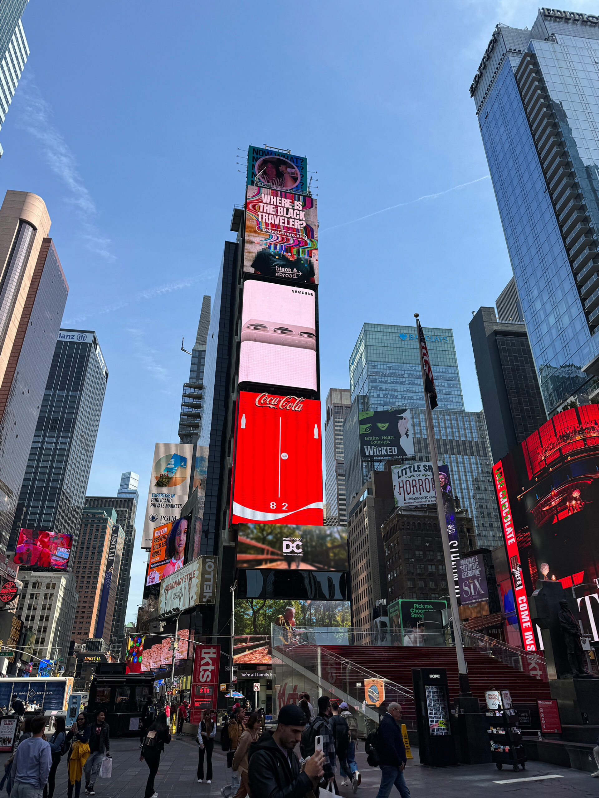 Coca-Cola Playable Billboard Alt Angle
